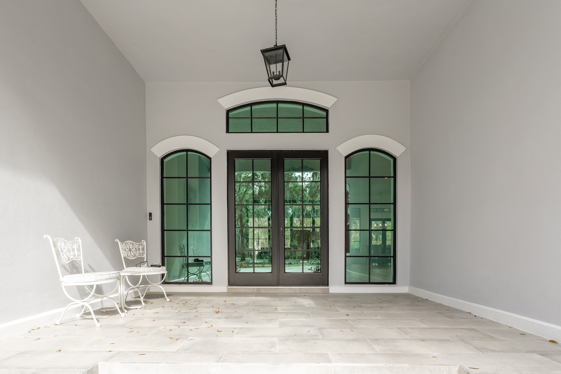 Redefining Spaces: The Art of Seamless Indoor-Outdoor Living | May Redefining Spaces: The Art of Seamless Indoor-Outdoor Living | May